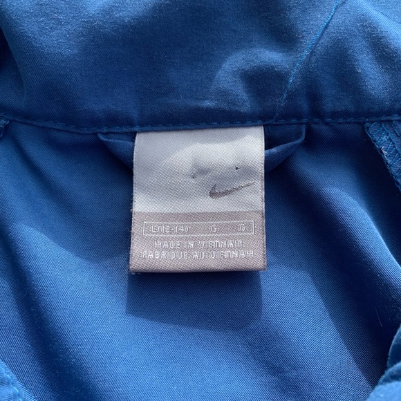 Vintage Nike Windbreaker Wmns (L) - Picture 6 of 6